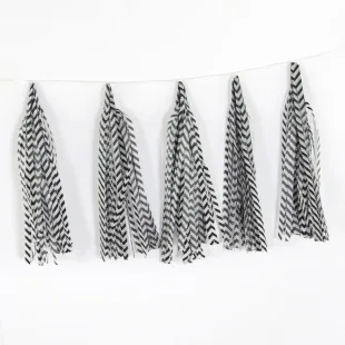 Гирлянда Тассел,Зигзаги, Черный/Белый,  12 листов