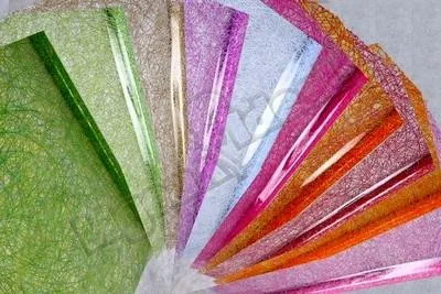 Пленка в рулоне цветная 70см х 0,24кг. Сизаль (желт.-оранж.)