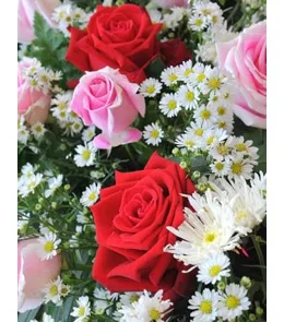 Пакет подарочный  Букет для нее (L) 26 х 33 х 14