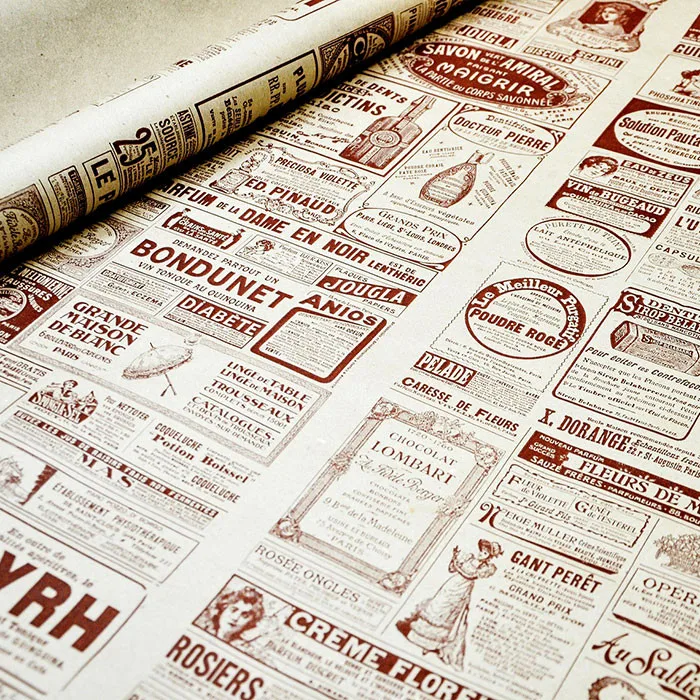 Крафт-бумага упаковочная "Винтажная газета"  коричневый на коричневом / рулон 70 см*9м, 70 гр/м.кв