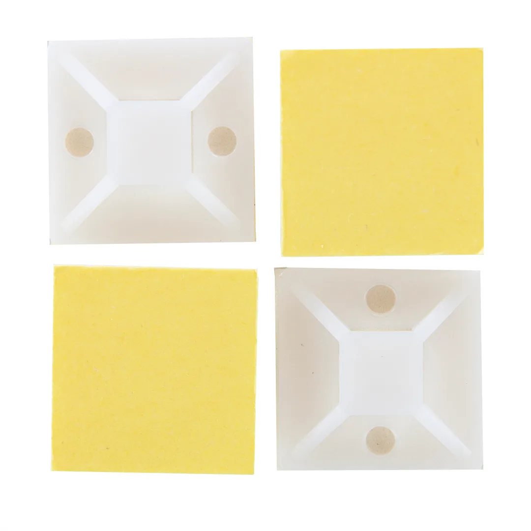 Монтажная база (крепеж самоклеющийся) 28х28мм, 100шт