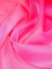 Вуаль с утяжелителем Фуксия 2,8м