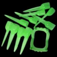 Набор вампира (клыки + когти) светятся в темноте