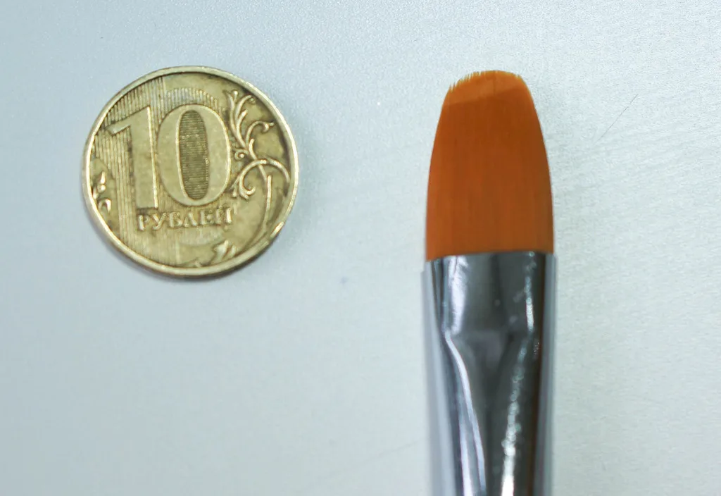 Кисть скругленная №8