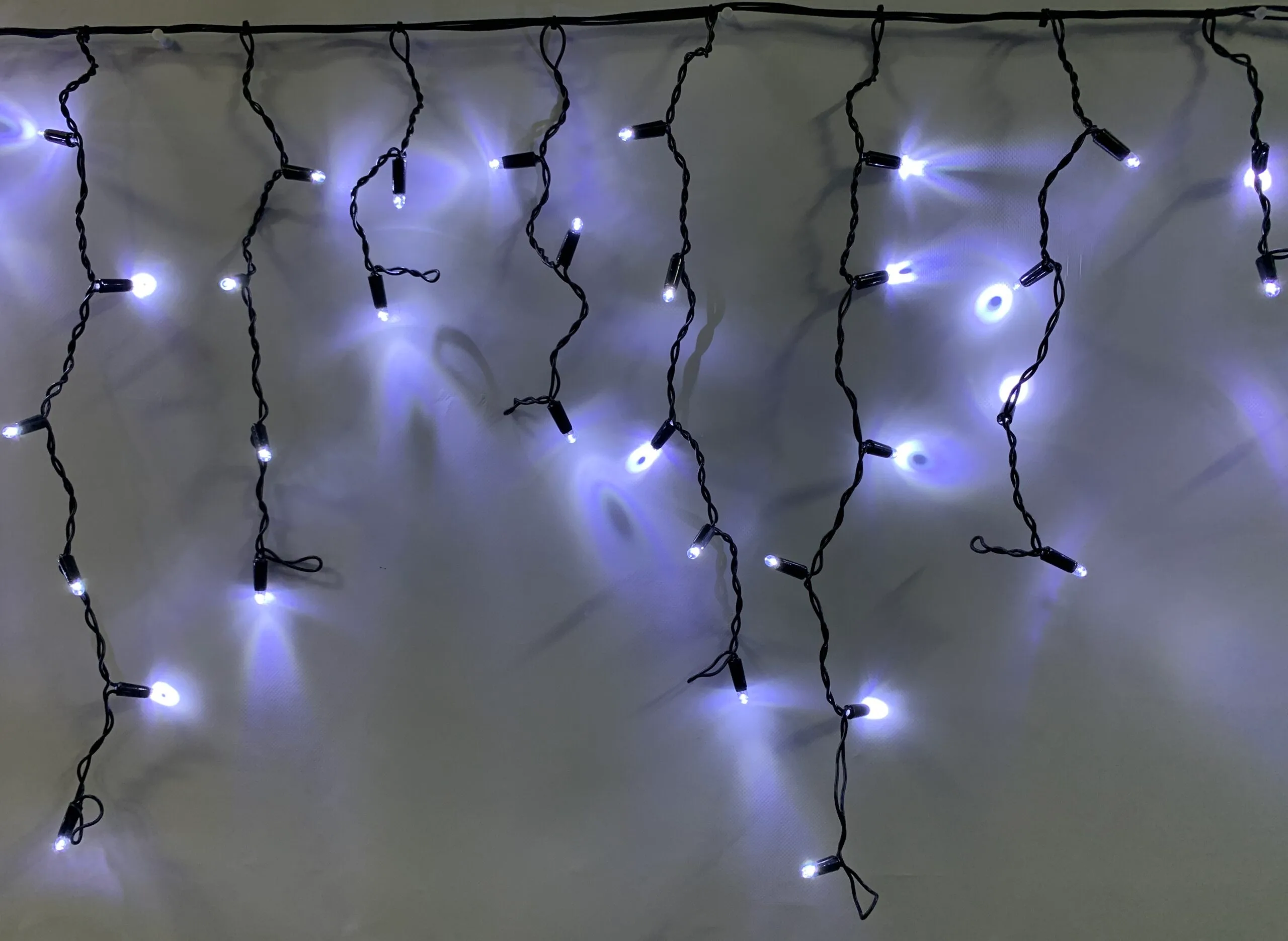 СВЕТОДИОДНЫЙ ЗАНАВЕС БАХРОМА Белый LED-RPLR-80-2M длинна нитей 20-60 см.