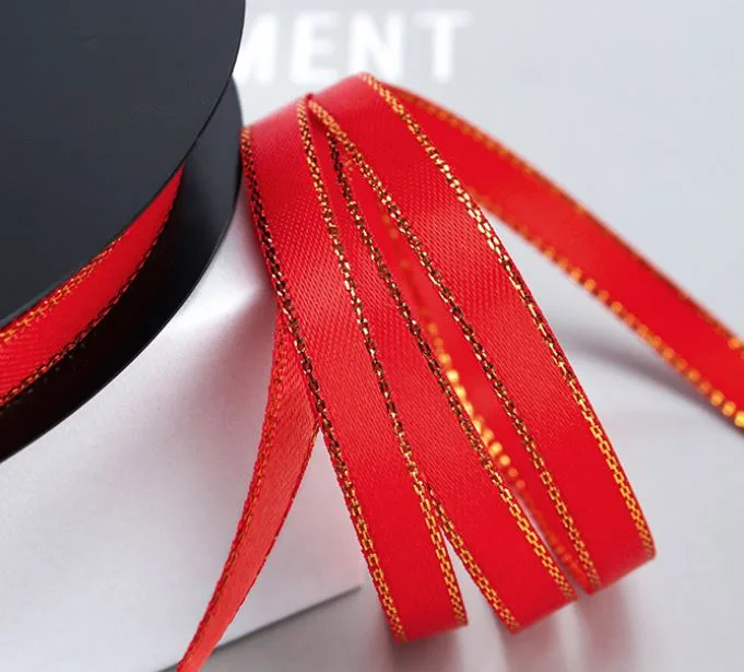 Лента Атлас с золотой нитью Роскошный красный/ 2,5 см * 22,85 м (Китай)
