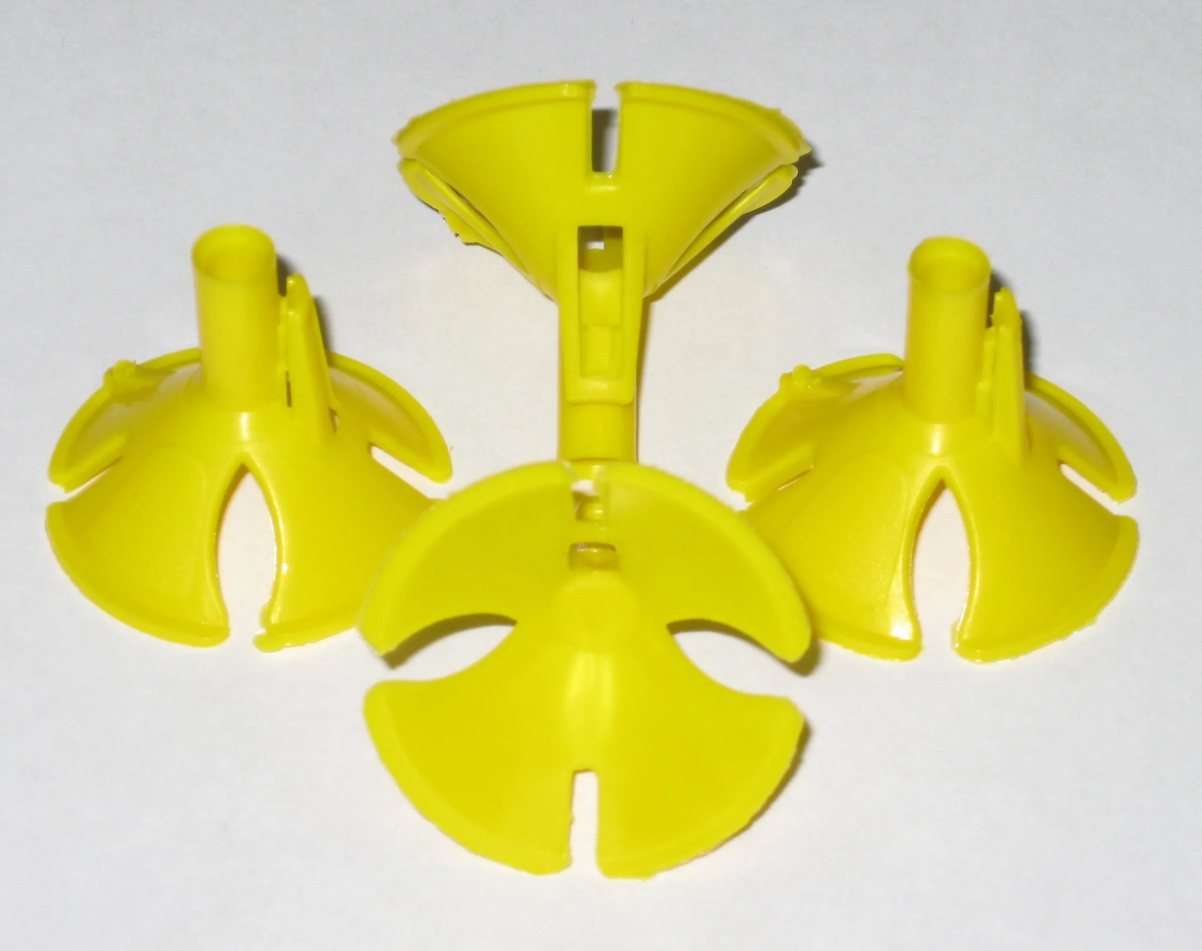 Зажим для шарика универсальный ЖЕЛТЫЙ  / 100 шт /